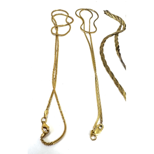 139 - 4 vintage silver with gold gilt necklaces & chains weight 26g