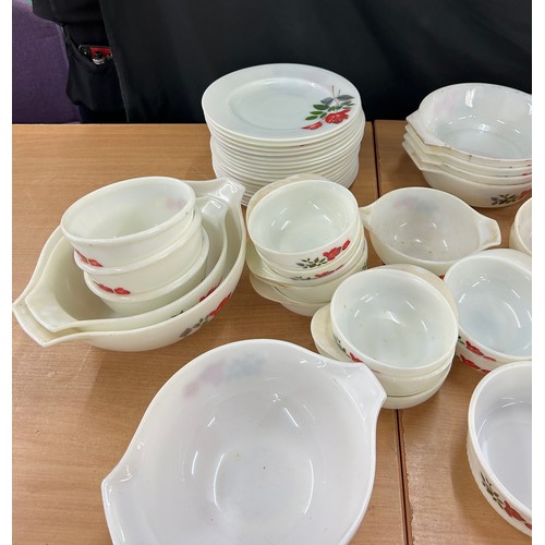 Large collection of vintage JAJ Pyrex June Rose pattern tableware to ...