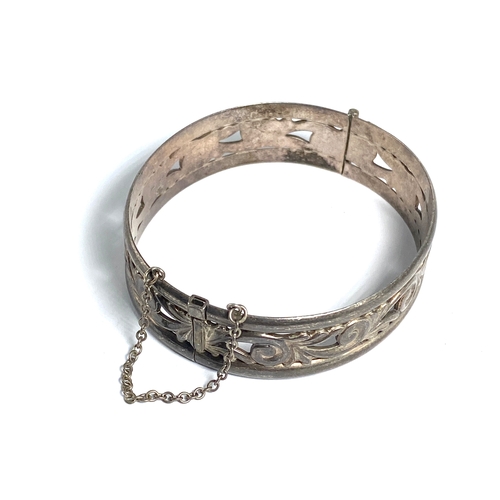 182 - vintage sterling silver hinged bangle bracelet  weight 31g