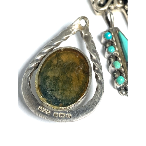 195 - Selection Og Silver Pendants inc Siam and Moss Agate weight 58g