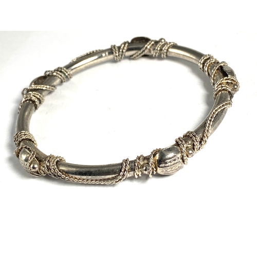 211 - Selection of Two Vintage Bangle Bracelets Weight 30g