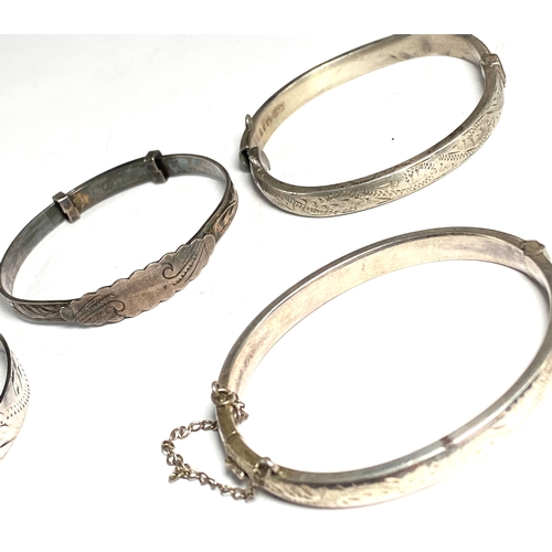 216 - Selection of Four Vintage Silver Bangle Bracelets Weight 29g