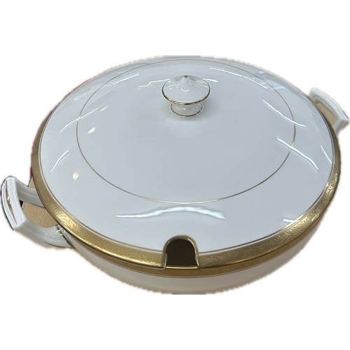 401 - Vintage Royal Worcester Davenham lidded tureen