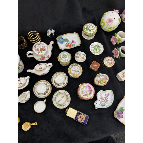 Selection of assorted miniature items includes tea sets, trinkets ...