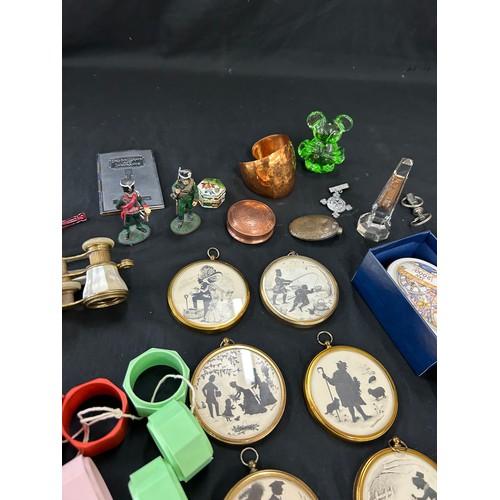 Selection of small collectables to include opera glasses, letter opener ...