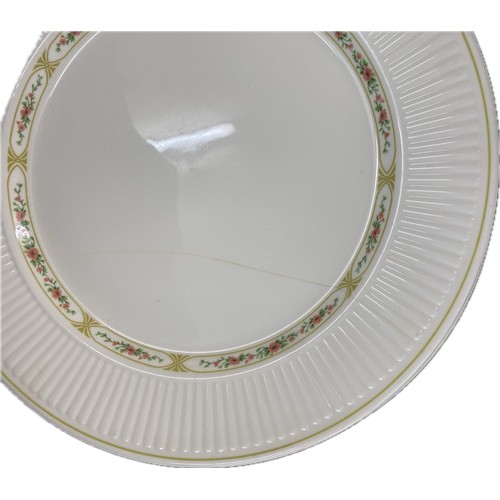 127 - Wedgwood Insignia part dinner set includes bowls, plates etc