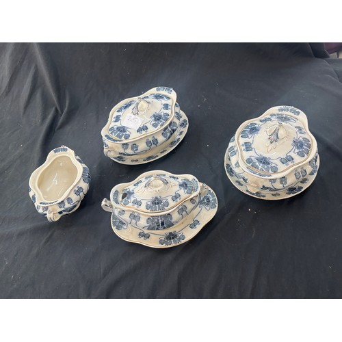Lot 28        