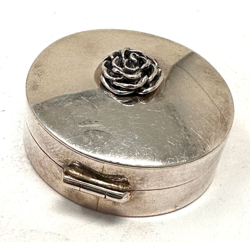 47 - Vintage silver pill box