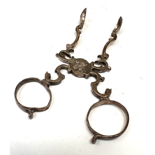 48 - 18th-century English silver sugar nips