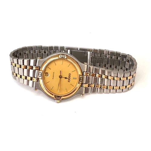 325 - Ladies Gucci quartz wristwatch  the watch is ticking