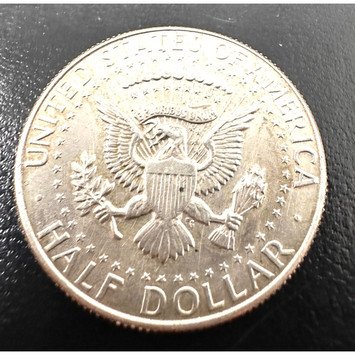 423 - 1965 Kennedy liberty silver half dollar