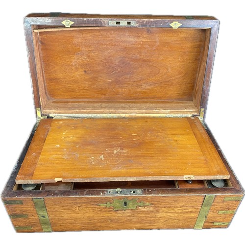 57 - Mahogany writing box with 2 x inkwells measuring 35x20 cm