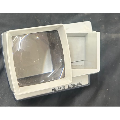 16 - Vintage slide viewer and slides, untested