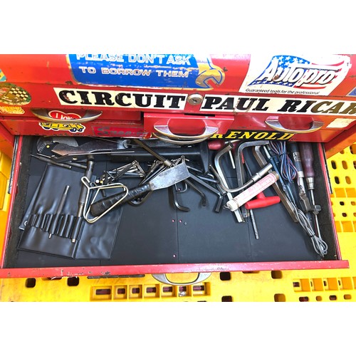 6 drawer tool chest full of good tools