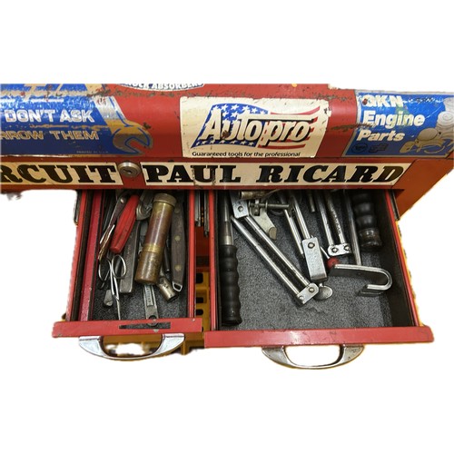 6 drawer tool chest full of good tools