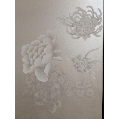 656 - 4 Impressive De Gournay panels, metallic silk ground wallpaper mounted to heavy boards with decorati... 