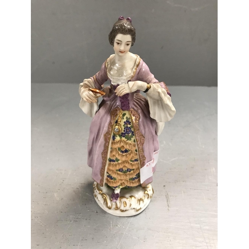 204 - Meissen figure of a lady 14.2cm