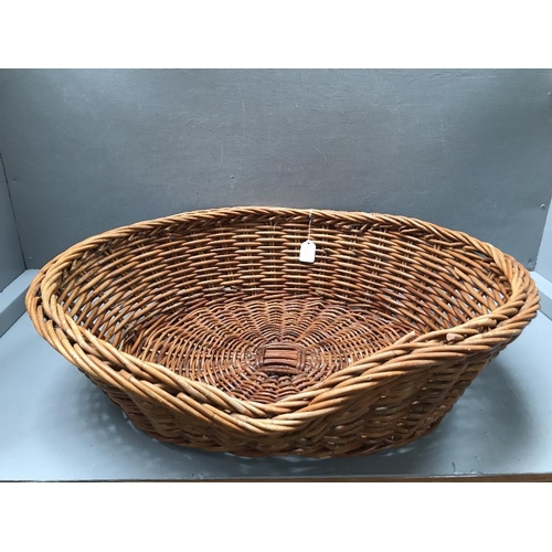 254 - Wicker dog basket 73 x 61 cm