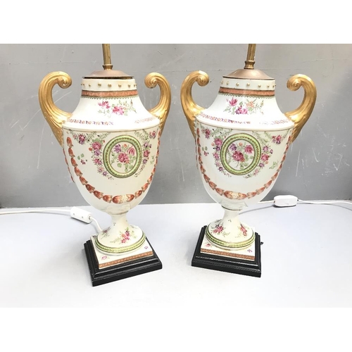 92 - Pair of Sampson porcelain classical urn shaped lamps with brass double fitting