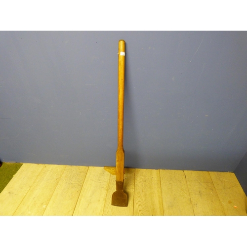 105 - Vintage pine handled peat shovel