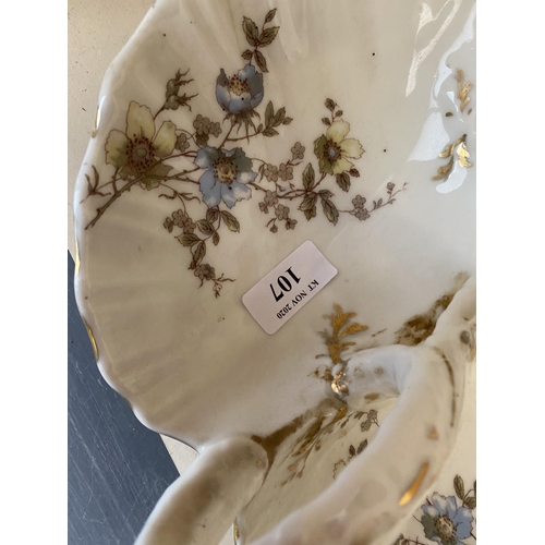 107 - Quantity of china to include Wedgwood, famille rose cups and tea bowls Crown Derby, Imari etc Condit... 