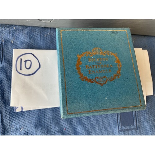 16 - Qty of good quality decorative items and gifts including Halcyon Days Smythson - see images for list... 