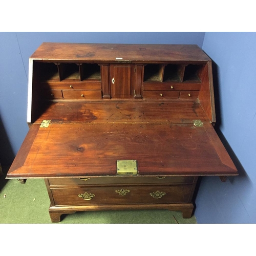 753 - George III mahogany bureau, 100cm W