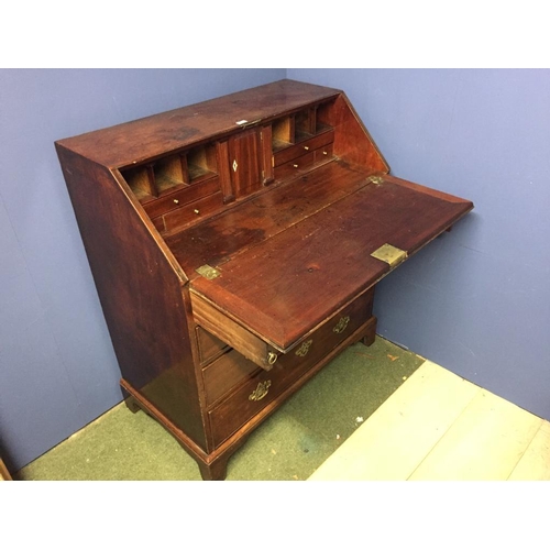 753 - George III mahogany bureau, 100cm W