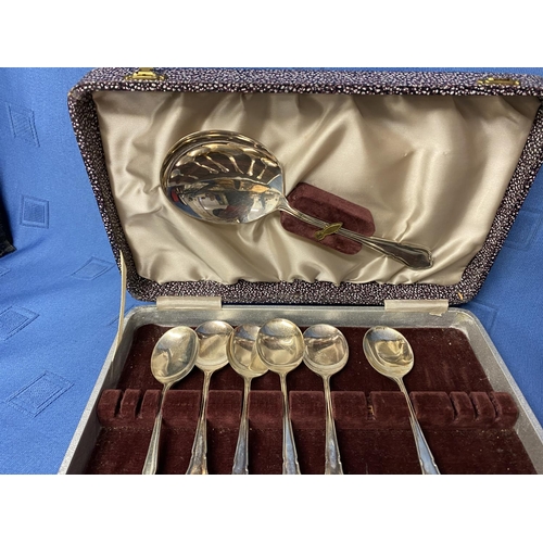 206 - Qty boxed sets and part sets of flatware