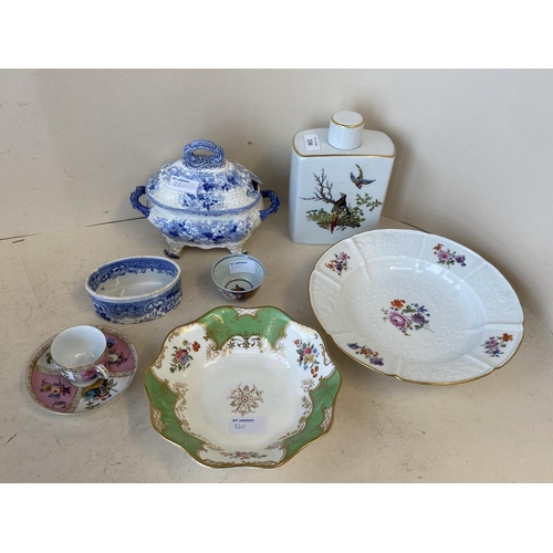 330 - A Meissen floral pattern dish, a Coalport fluted dish, and 2 pieces of blue and white, Limoges lidde... 