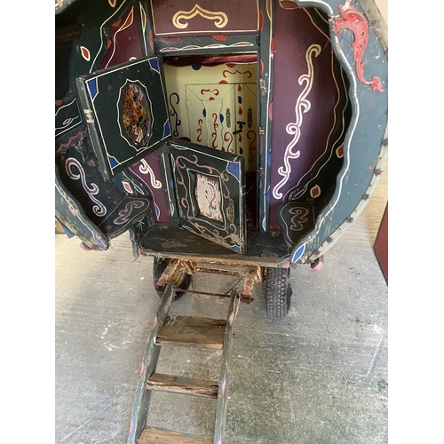 390 - Small Gypsy Caravan, 155cm High, for restoration (see images, auctioneer can provide video)