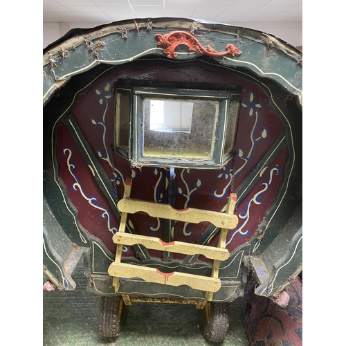 390 - Small Gypsy Caravan, 155cm High, for restoration (see images, auctioneer can provide video)