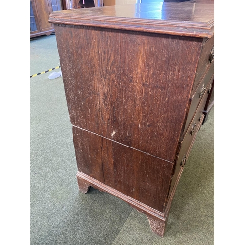 633 - George III oak chest of 2 short and 3 long graduated drawers, 99cm L 89cmH (general wear, some handl... 