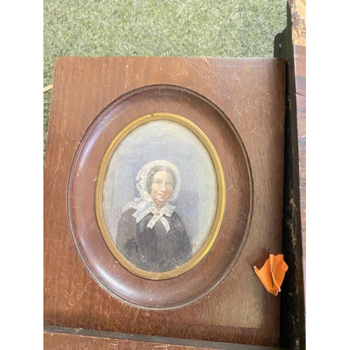 65 - Approximately 25 sundry framed and glazed pictures, all with considerable wear