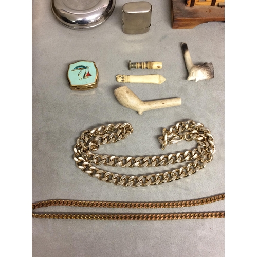 100 - Collection of misc items to include a gilt silver necklace, a portable inkwell, a box brownie camera... 