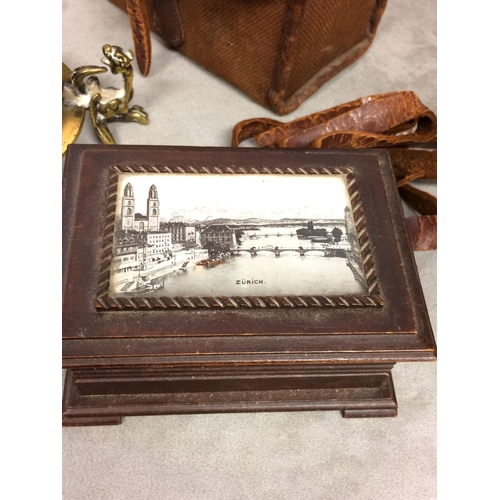 100 - Collection of misc items to include a gilt silver necklace, a portable inkwell, a box brownie camera... 