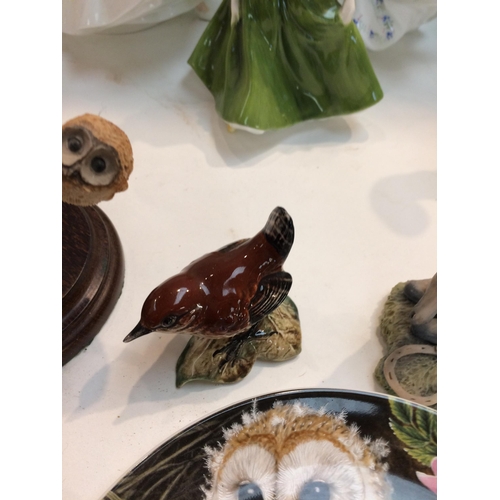 172 - Quantity of Doulton figures and collection of plates, and other C20th ceramics