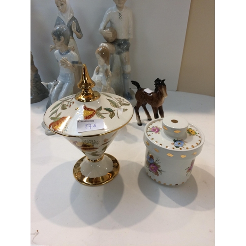 176 - Quantity of china to include Spanish ceramic figures in the Lladro Style, Lladro lady with chickens,... 