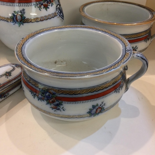 190 - A quantity of china - large wash jug and bowl, with some wear and damage