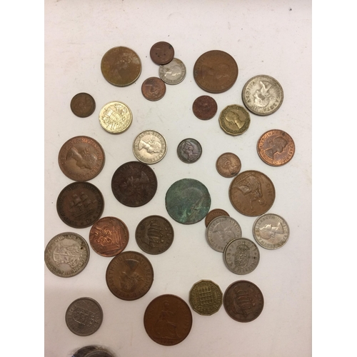 197 - Quantity of coinage and military buttons