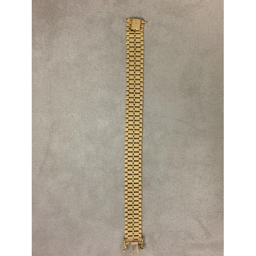 24 - 9 ct gold flat link bracelet, 17.4g, 16cm