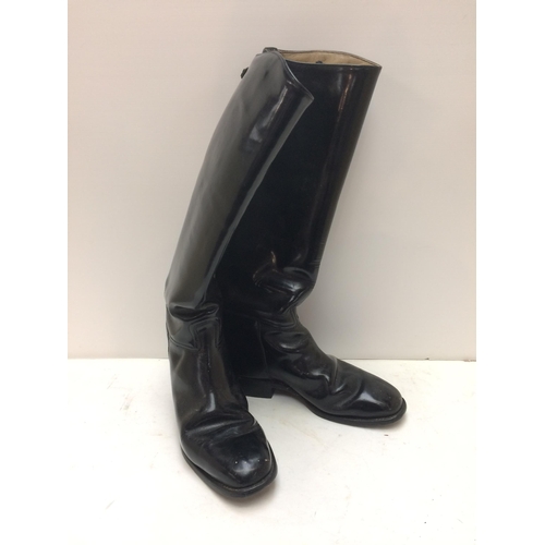 260 - Pair black riding boots, marked Cavallo to base