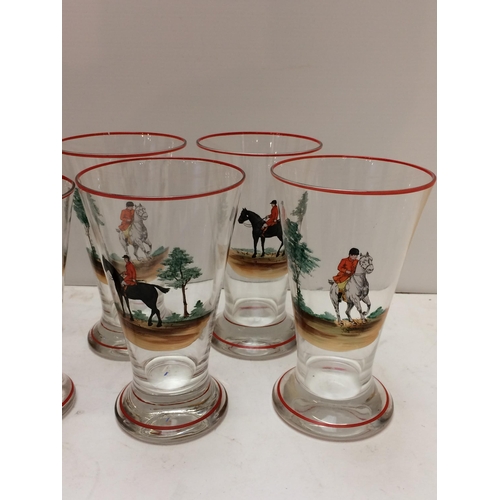 265 - A vintage, decorative hunting themed glass set comprising a tall lemonade jug, a wide Pimm's jug and... 