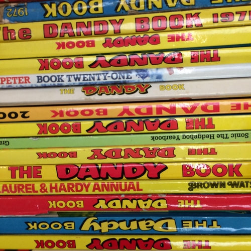 282 - A quantity of 1970s, 1980s, and later comic books, including mainly The Dandy Books,  and Blue Peter... 