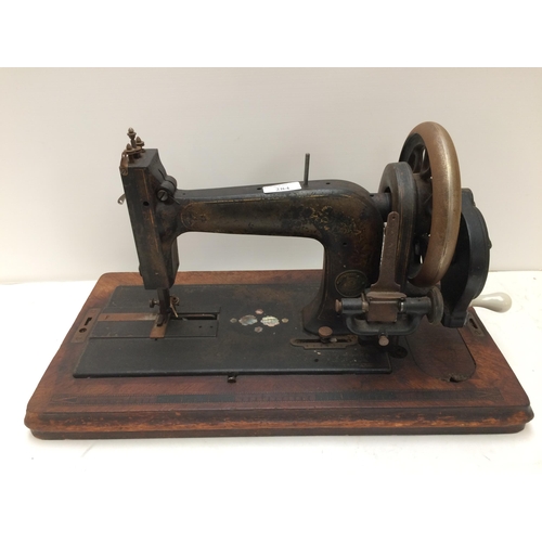 284 - A vintage sewing machine