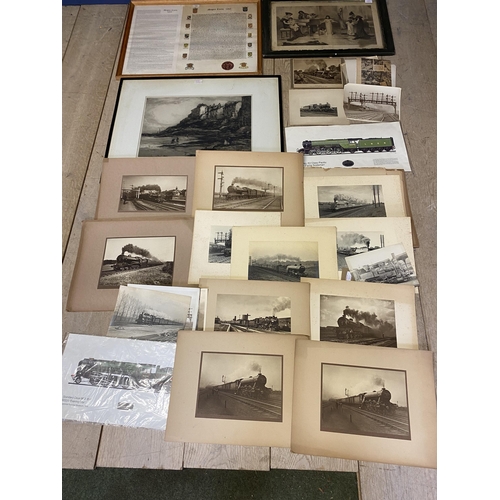 382 - A quantity of framed and glazed prints, including one of Magna Carter; a black and white Victorian p... 