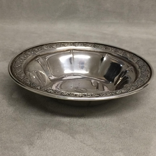 43 - Two American sterling silver items to include sweet meat dish with cast rim, and sterling silver cup... 