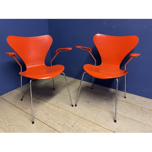 457 - Original Arne Jacobsen armchairs in Orange, model 3207 by Fritz Hansen. Chrome Plated tubular steel ... 