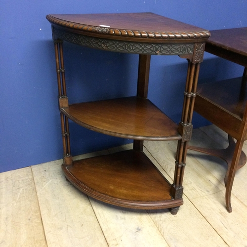 551 - Mahogany corner wash stand, and another 2 tiered corner table 91h x 71w x 50d cm; 80h x 72w x 51 d c... 