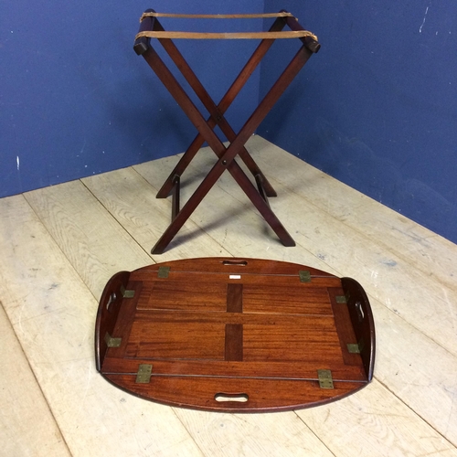 555 - Mahogany butlers tray, on folding stand, 66 x 89 x 77h cm